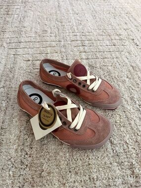 Aro Joanetta Barefoot Sneaker